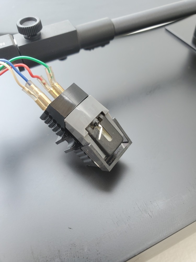 Denon Turntable Quartz DP-23F Micro Processor Fully Automatic Turntable System