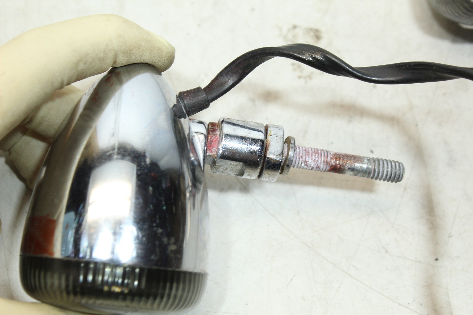 Harley Softail Dyna Sportster OEM Front Turn Signal Set Pair Chrome Bullet Style