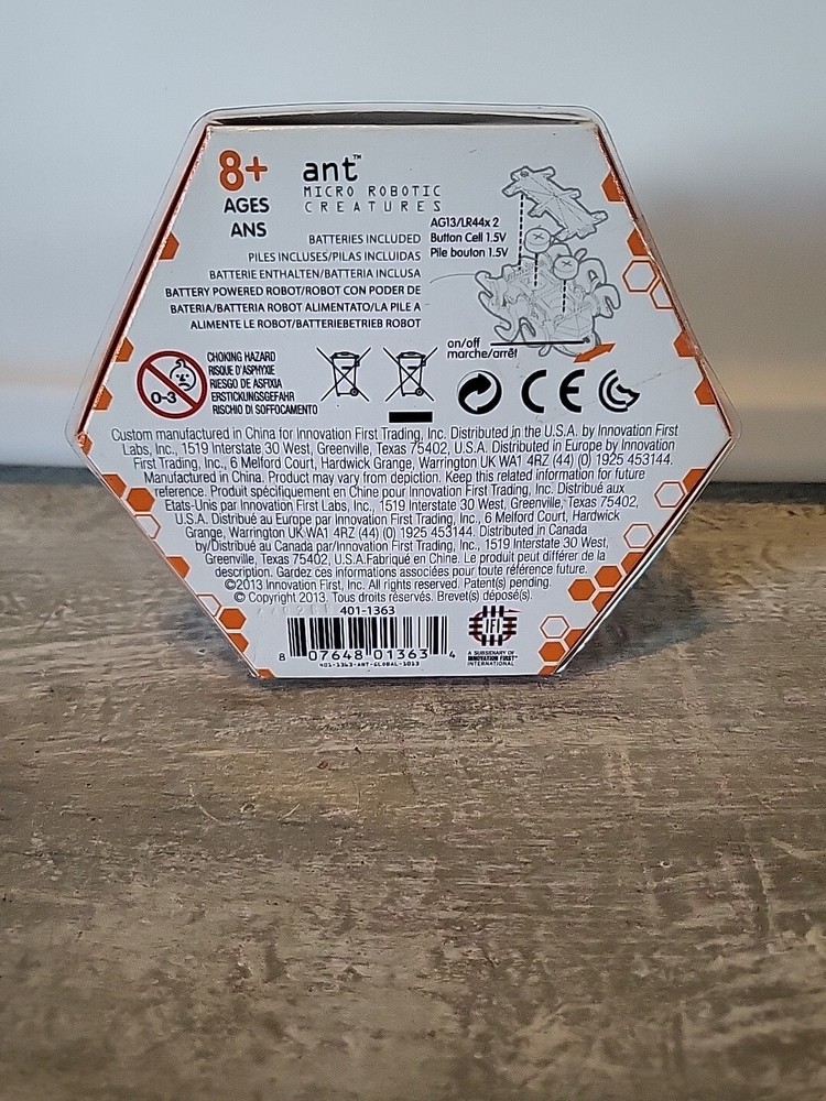 HEXBUG Ant Micro Robotic Creatures New & Sealed Reacts To Touch