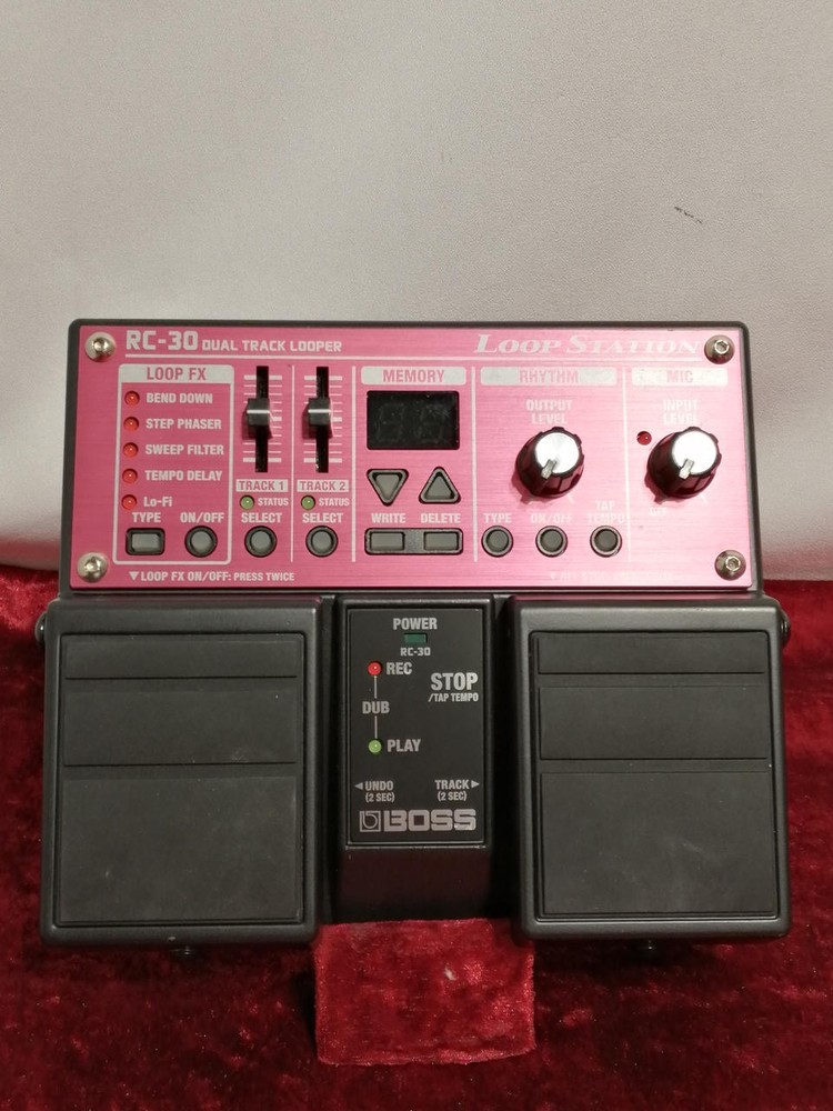 BOSS Model RC-30 Loop Station