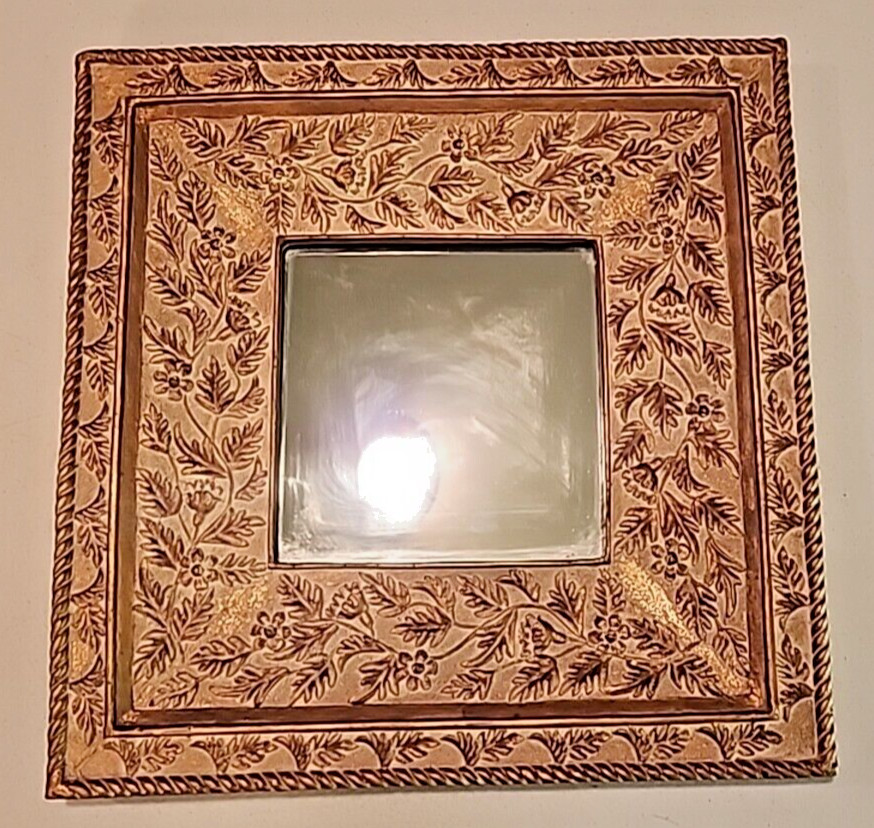 14 in Gold Filigree Mirror