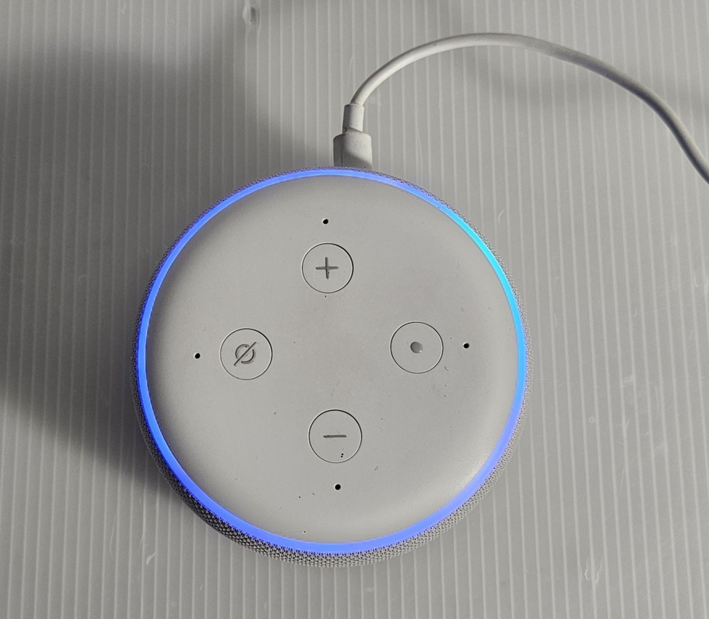 Amazon C78MP8 Echo Dot 3rd Generation Smart Speaker w/Adapter