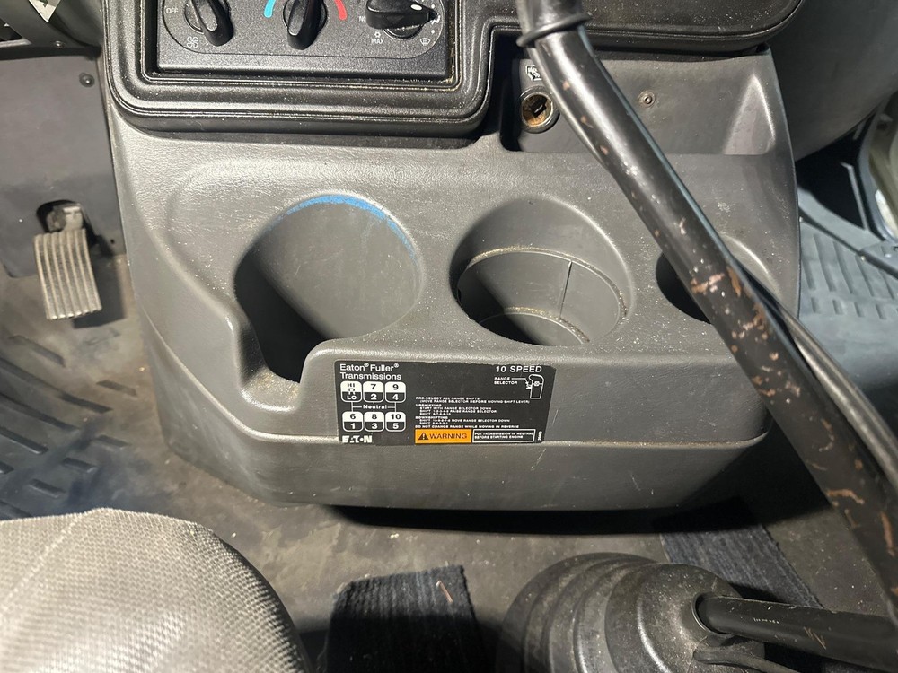 International PROSTAR CUP HOLDER Dash Panel - Used