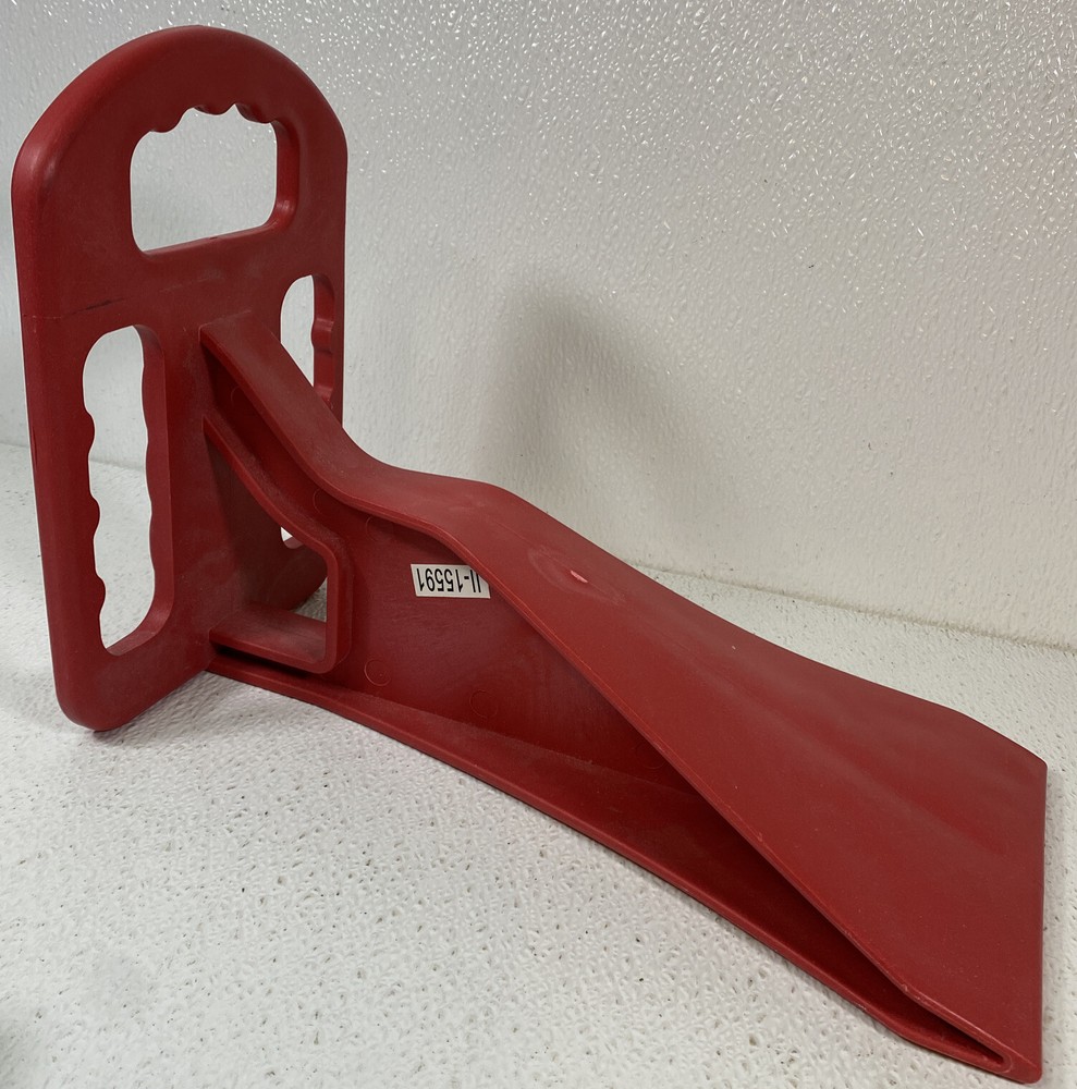 Ideaworks Bed Maker w/ Ergonomic Design