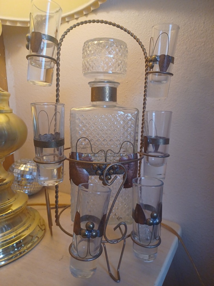 TEQUILA SHOTS GLASS, REFILL & STAND