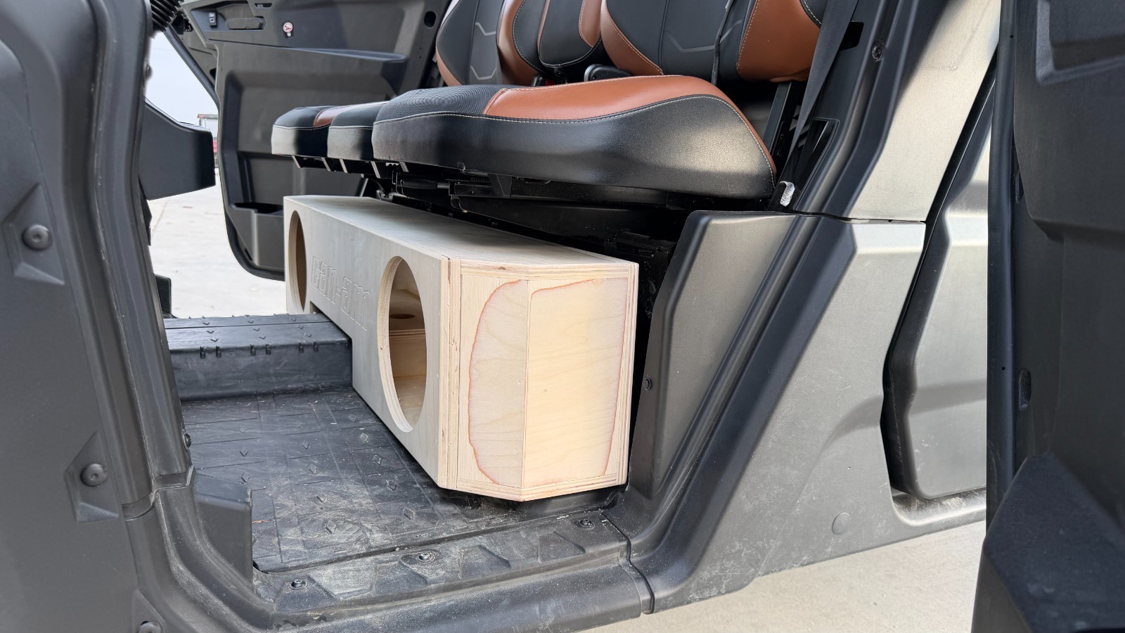 Can Am Defender 16-25 Under Seats Subwoofer Box 2X10" Sealed Birch 3/4