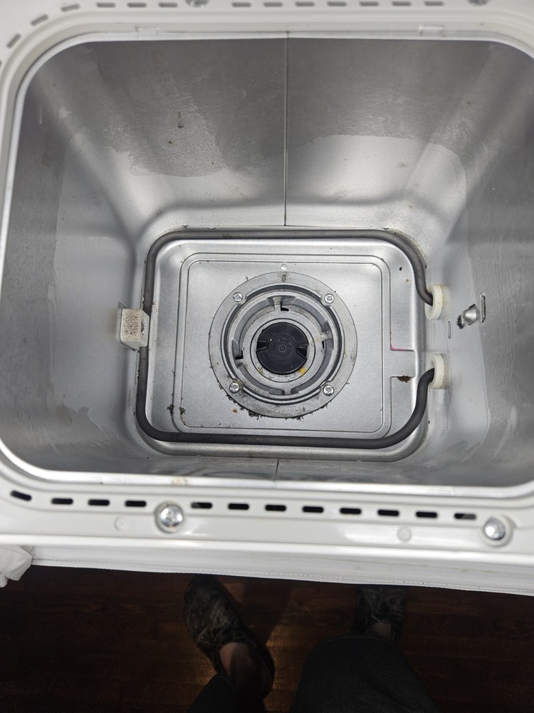 🍞 Panasonic SD-YD200 Automatic Bread Maker 2LB Loaf Machine Tested Powers On