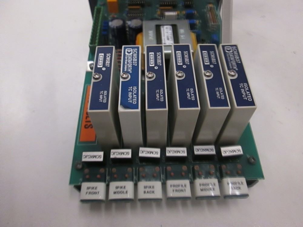 ICCI 8001415 Temperature Controller w/ Dataforth SCM5B37 Modules, Used
