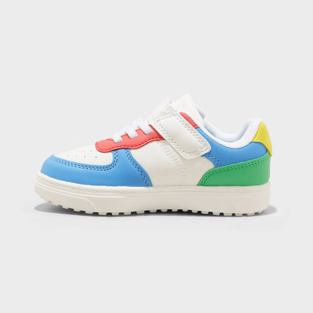 Toddler Jaid Solid Court Sneakers - Cat & Jack