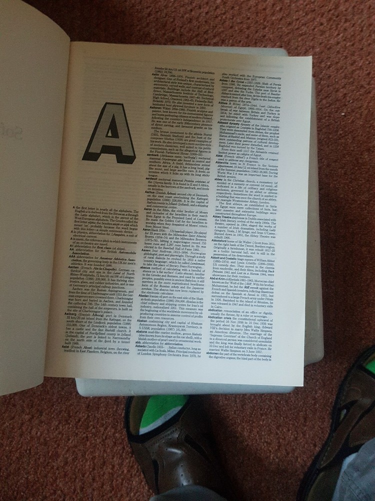 Hutchison Softback Encyclopedia