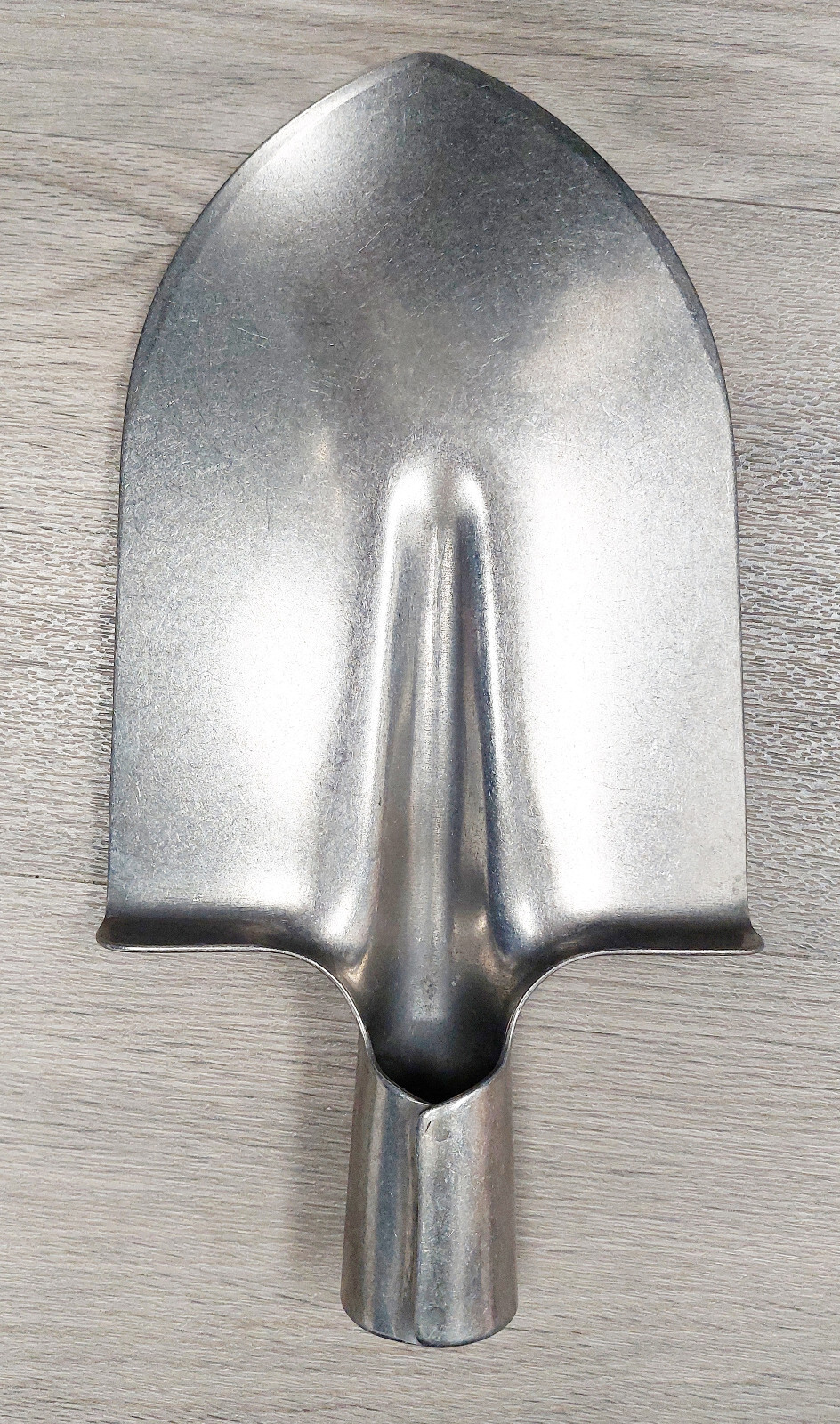 100% Titanium MEDIUM Outdoor Shovel Heavy Duty Pointed Lightweight Durable NEW