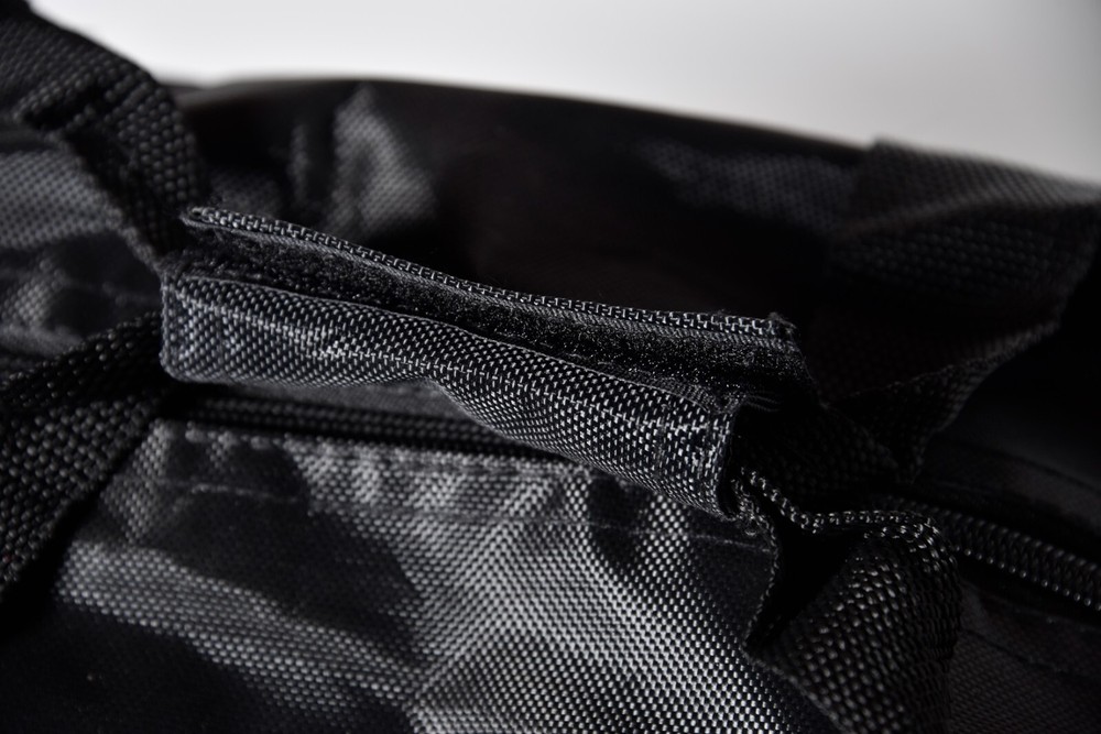 Strap Bag with Zipper