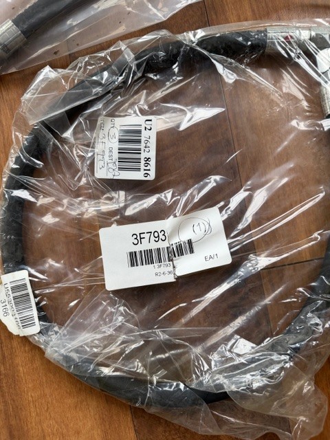 (3) Eaton R2-6-36F Hydraulic Hose Assembly 3F793 Lot of 3 New