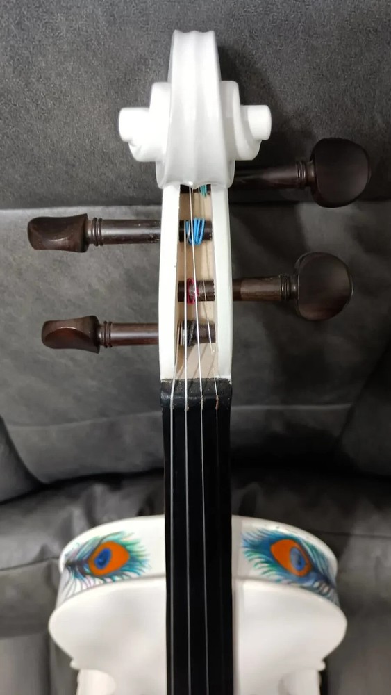 PEACOCK HAND-PAINTED SOLID SPRUCE TOP MAPLE BACK/SIDES VIOLIN 4/4