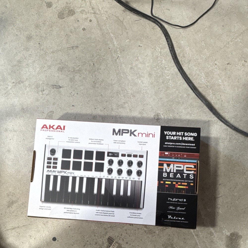 Akai Professional MPK mini MIDI Keyboard Controller 25 Synth Keys USB Pads