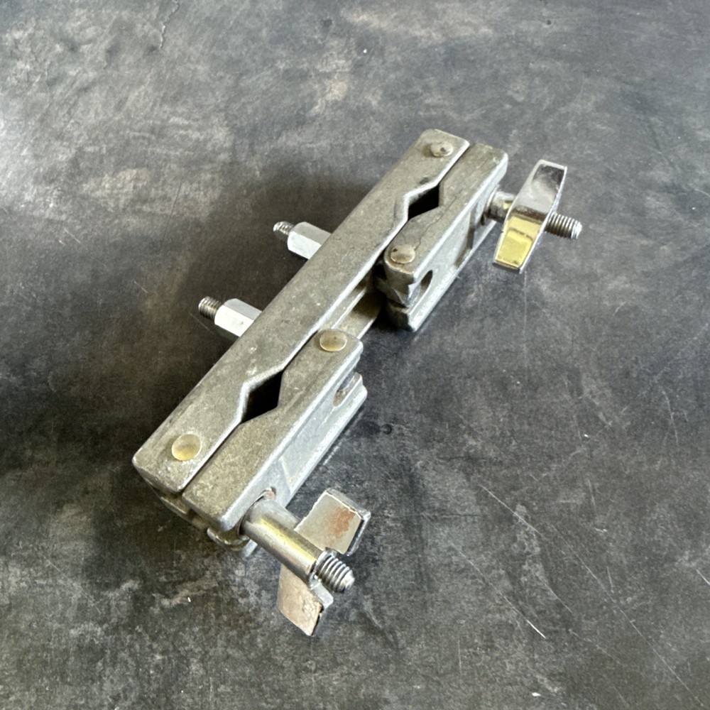 Drum Clamp - Two Way Hardware Clamp for Stands