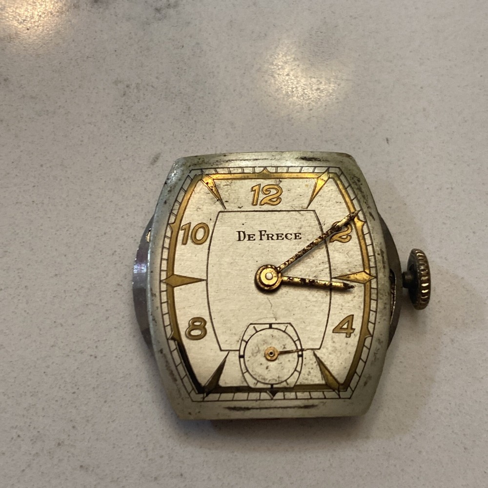 de frec 945 movement