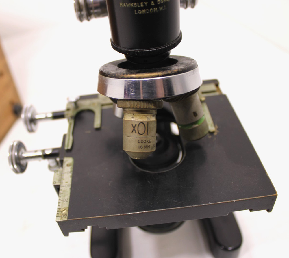 Vintage Cooke Troughton & Simms Microscope Serial M102909