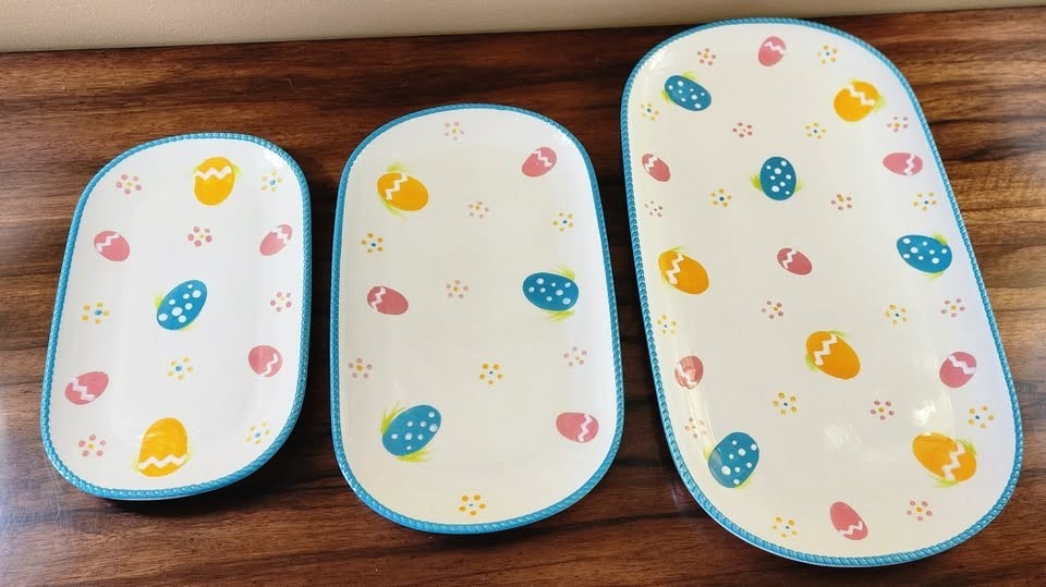 Temptations 3-PC SQUOVAL EGGHUNT PLATTERS