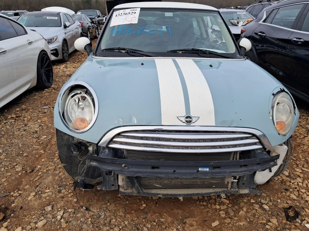 MINI 1 2012 Glove Box 4883979