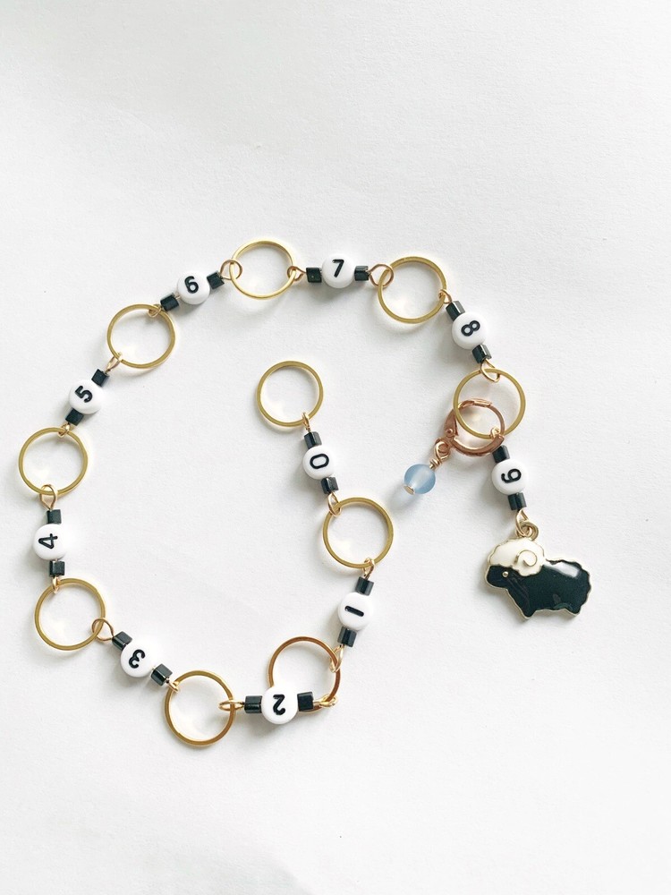 Sheep chain row counter for knitting