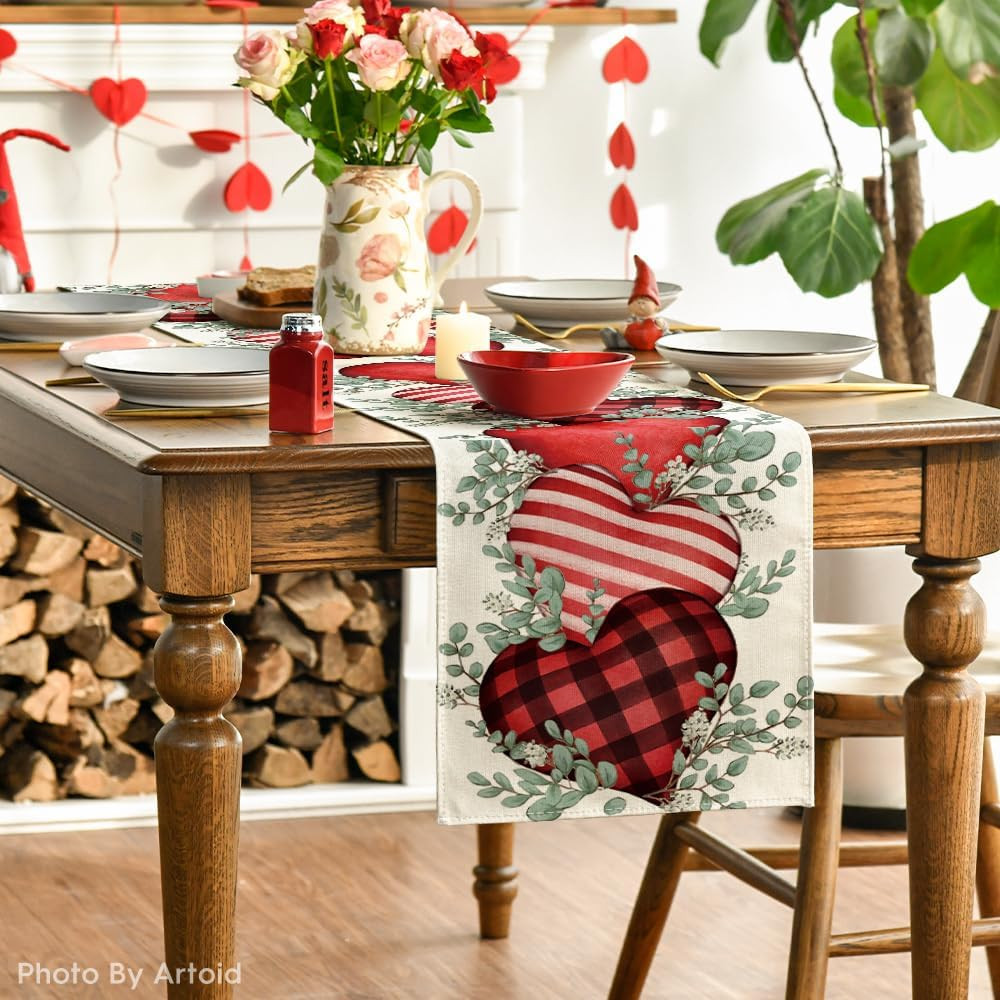 Eucalyptus Hearts Valentine's Day Table Runner, Holiday Kitchen Dining Table Dec