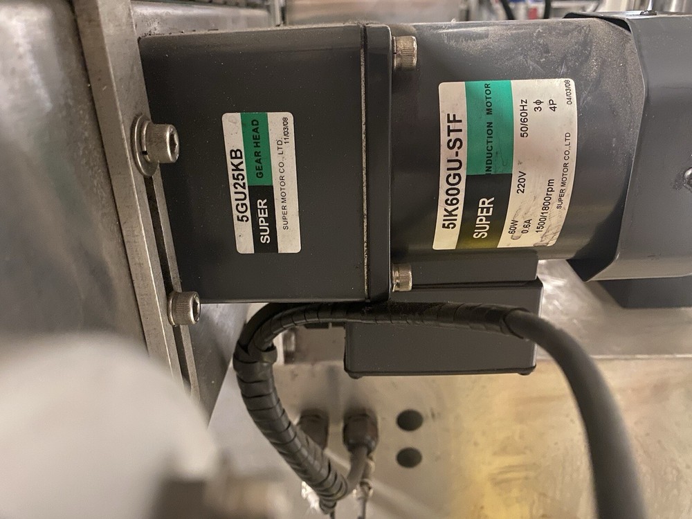 Label-on Labeler & Induction Sealer