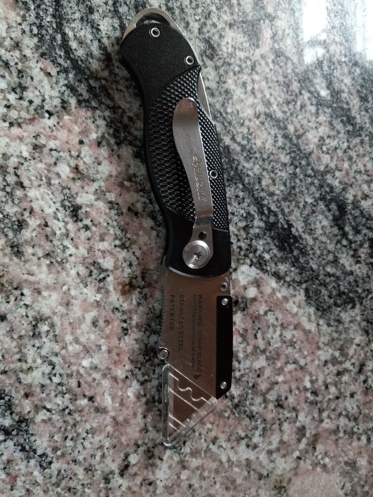 Husky Utility Knife