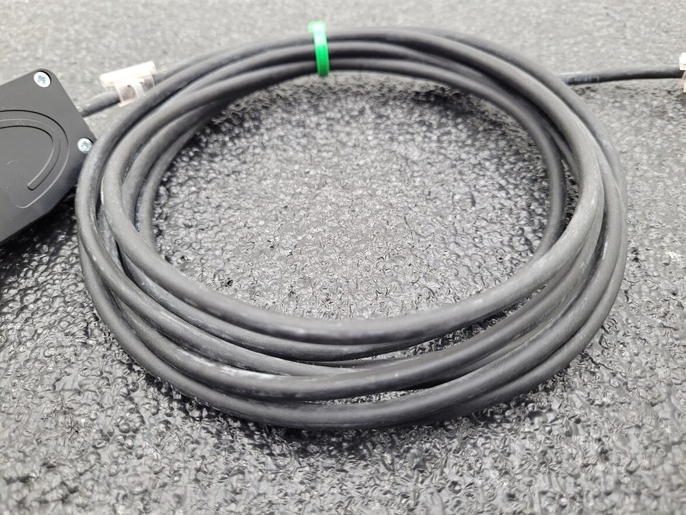 LIKA SMI5-R-L-1-3 Magnetic Linear encoder DSub 9 Connector Working Pull