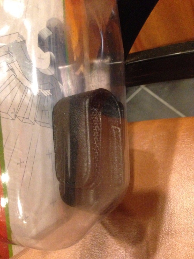 Sydney Harbor SM (small) Bluetooth Pouch by Phoenix