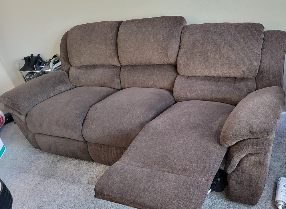 Moving Sale : Everything Must Go