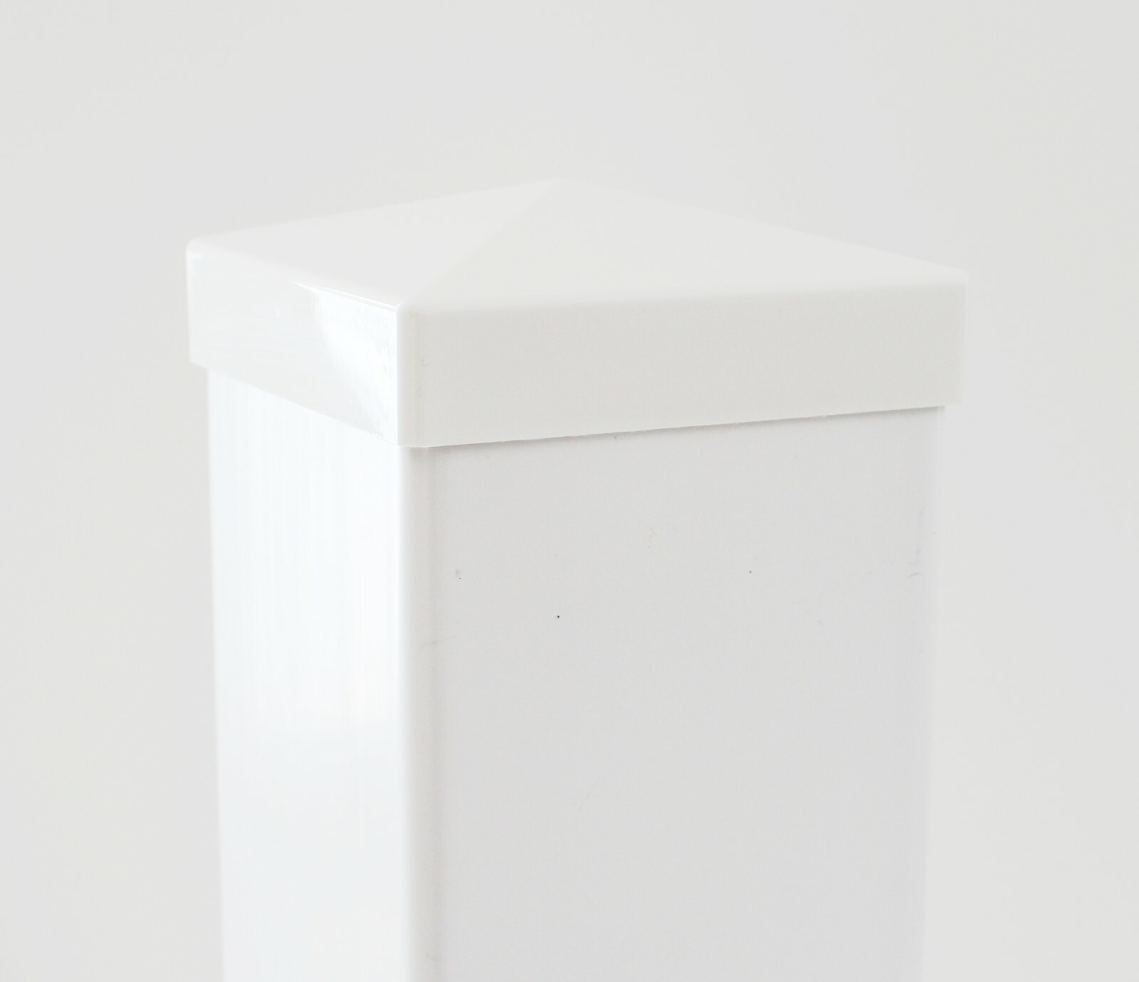 True 5x5 (127mm x 127mm) Plastic Pyramid Vinyl Fence Post Cap White 8,16, 24 pk