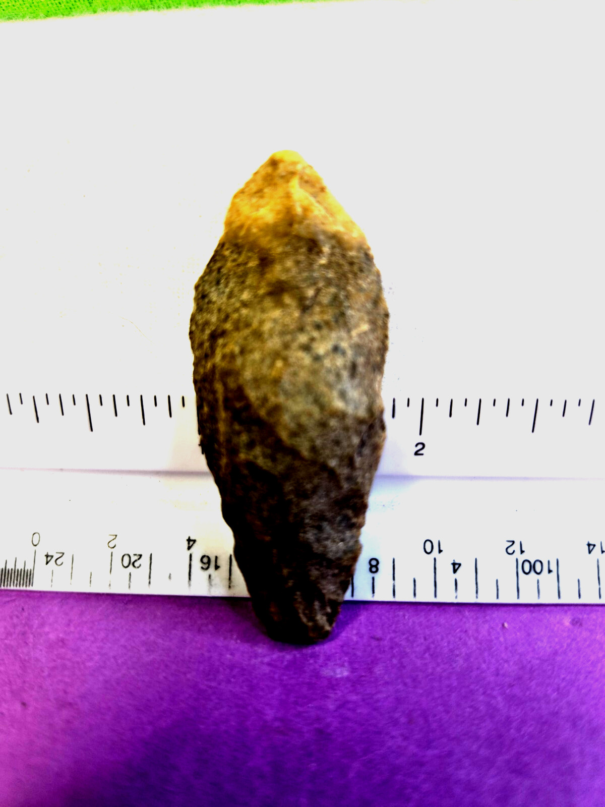 Artifact Great colored Paleo Hell Gap point from Harris co Tx.