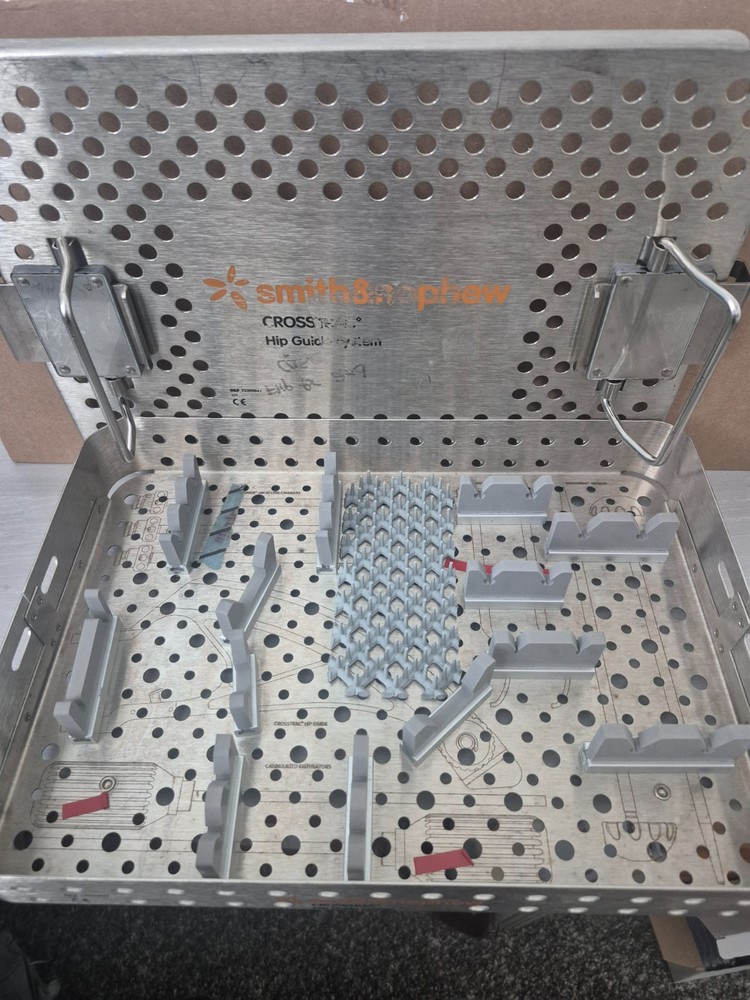 Smith & Nephew Hip Guide system case 72201847