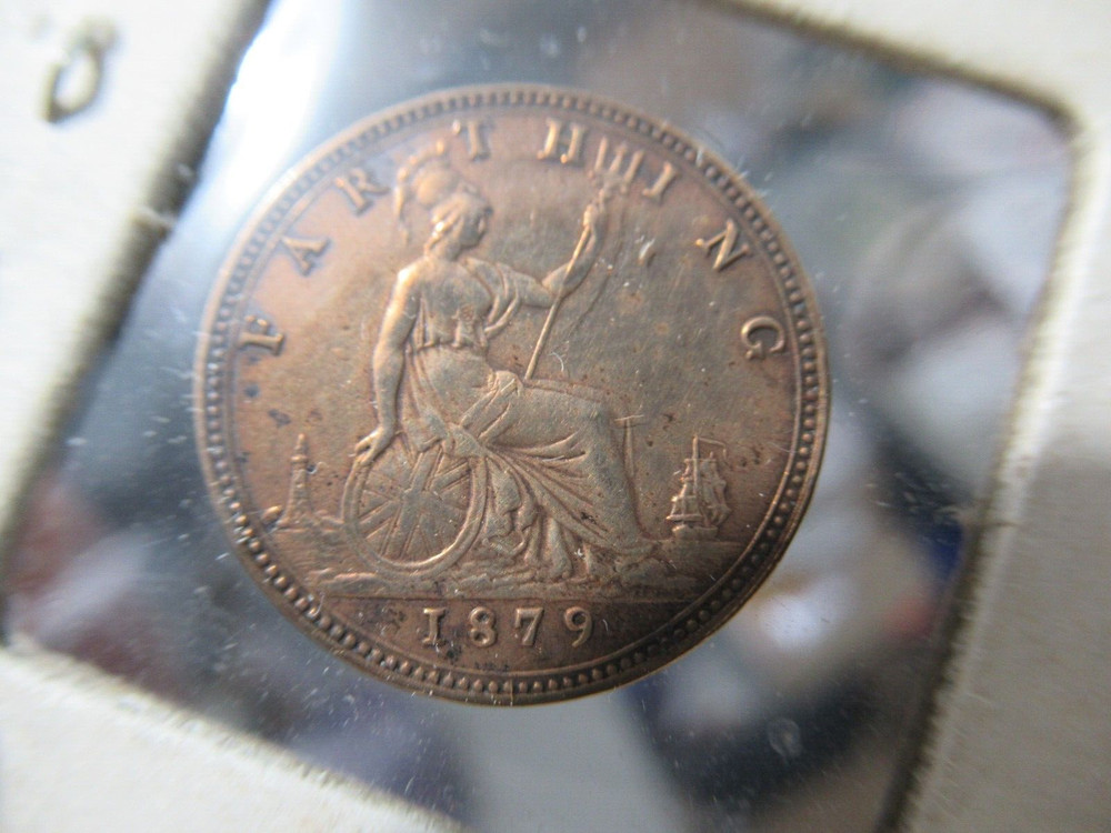 1879 Great Britain Farthing Copper Coin, Extra Fine