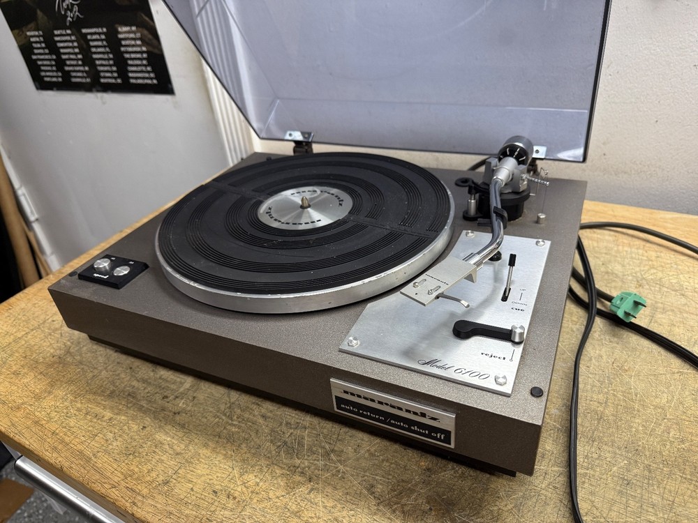 MARANTZ 6100 TURNTABLE