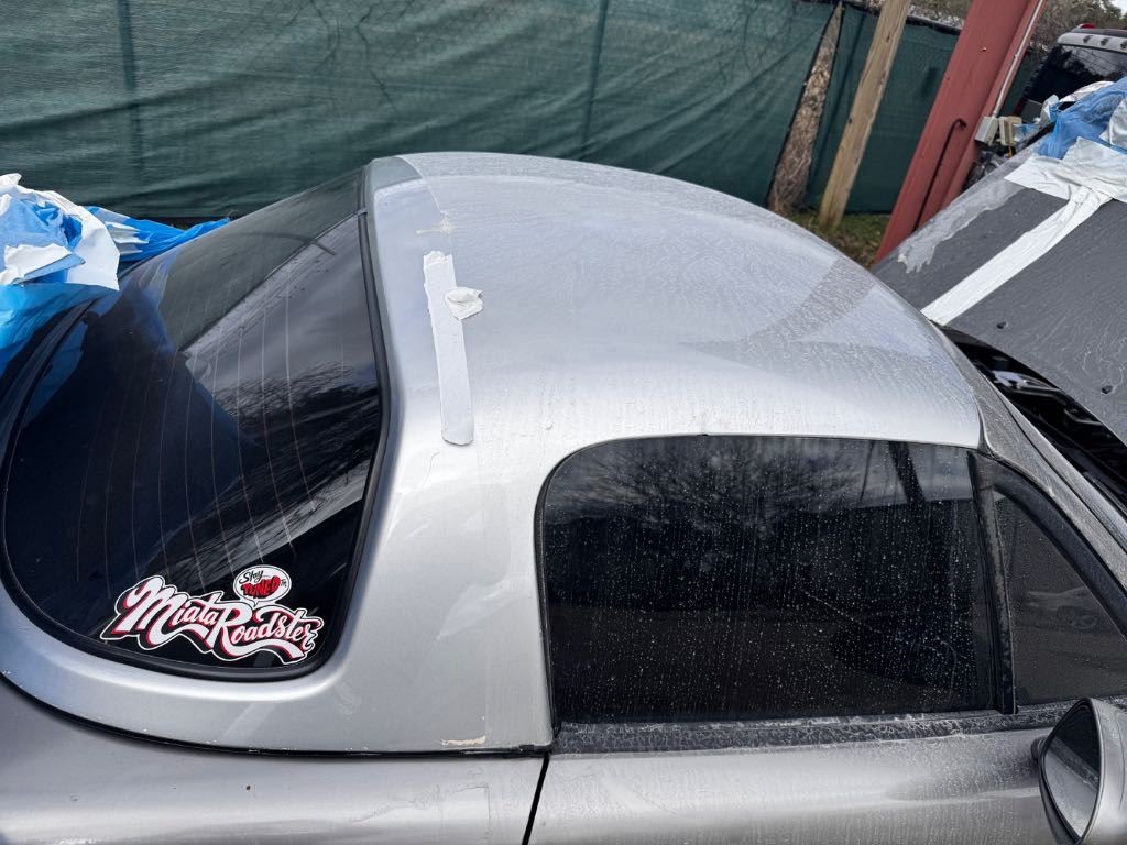 2004 Mazda Miata OEM Immobilizer Module LC62-67-5G2C