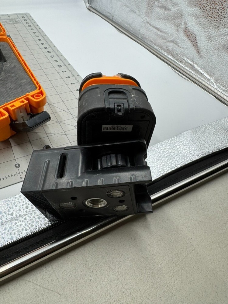 Johnson Level & Tool 40-6685 Line And Dot Laser,