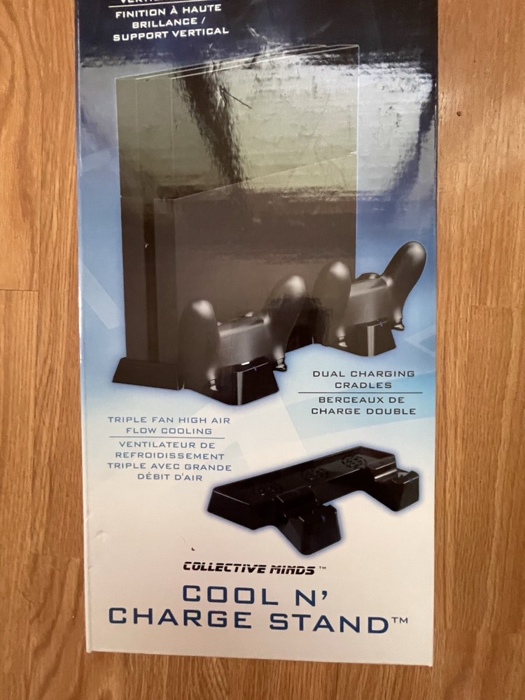 PS4 Cool N Charge Stand Creative Minds New