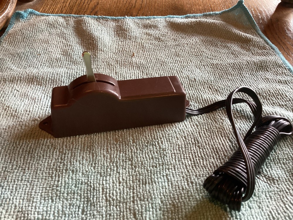 VTG Lionel Automatic Switch Controller without lights