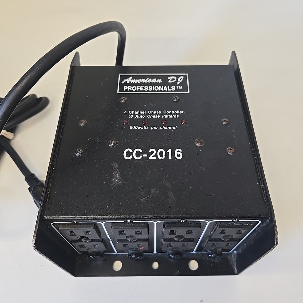 American DJ CC-2016 Professionals Chase Controller - Black