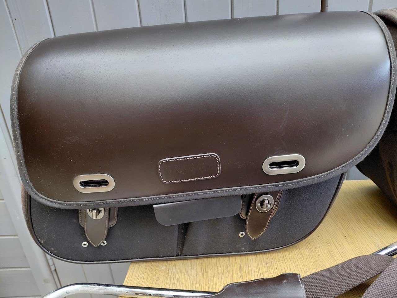 Triumph Bonneville T120 T100 Leather Waxed Luggage Panniers + Rails Brown