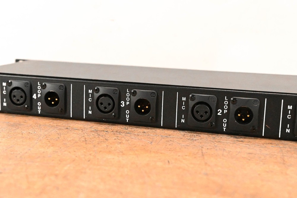 Horizon MS-4 4-Channel Rackmount Mic Splitter CG01S8V