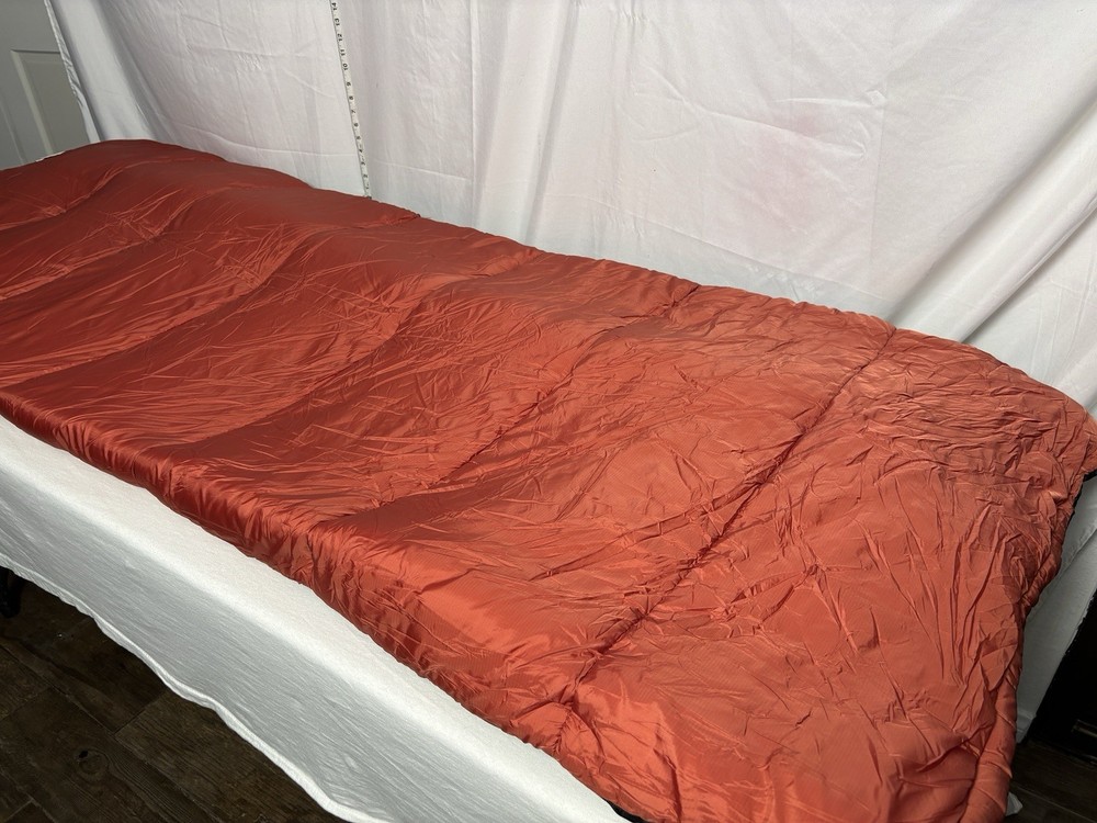 Eddie Bauer Sleeping bag - 33x80