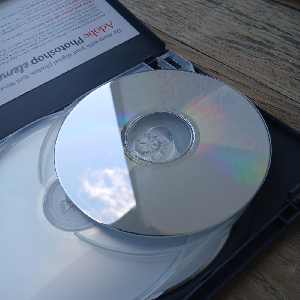 Adobe Premiere Elements for Windows XP PC CD-ROM Video Editing Software