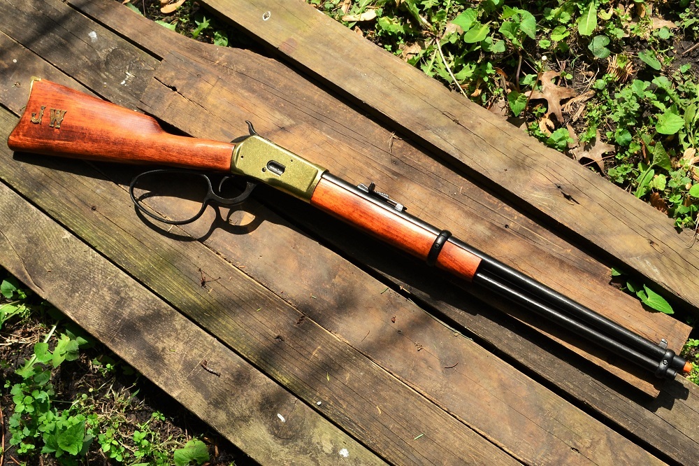 Winchester M1892 Looped Lever Rifle - The Rifleman - John Wayne - Denix Replica