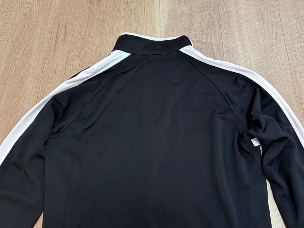 YONEX zip up jersey black/white size M