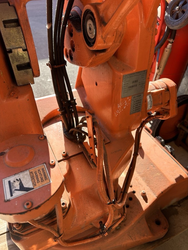 6 AXIS ABB ROBOT ARM, MODEL IRB2400, M98