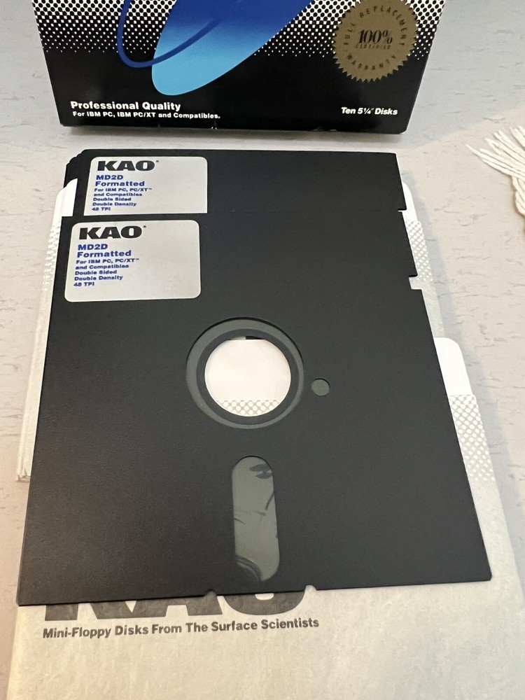 6 Kao 5.25” Floppy Disks Plus Strike Commander Boot Disk And Goodbye Galaxy