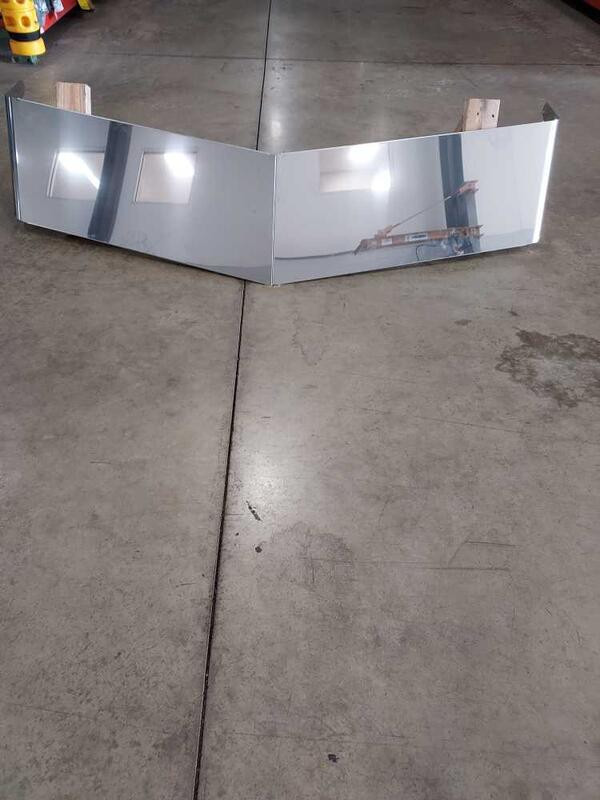 Peterbilt 389 Visor P1213 (654-10506)